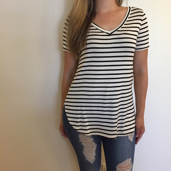 LAST 1 Black & White Striped Curved Hem V Neck Tee - Picture 8 of 8