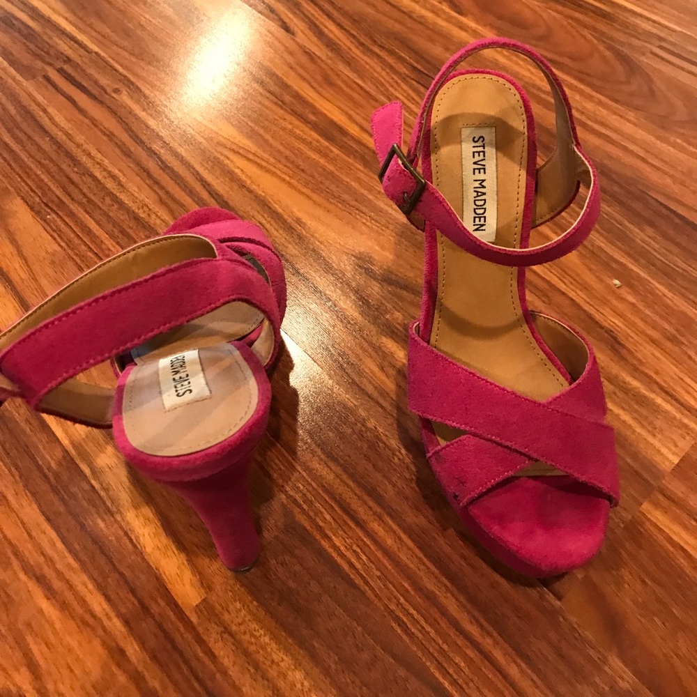Heels - Picture 2 of 4