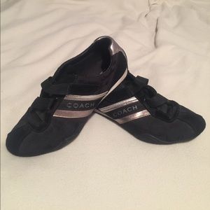 Authentic COACH Jenney Sneakers in Black Size 9