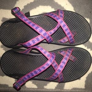 Backless chacos