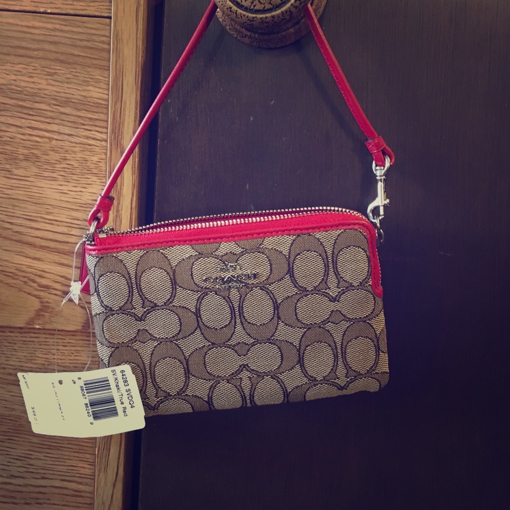 Coach wristlet brand new with tags never used