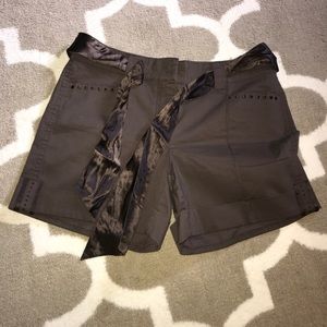 SHORTS! White House | Black Market NWT