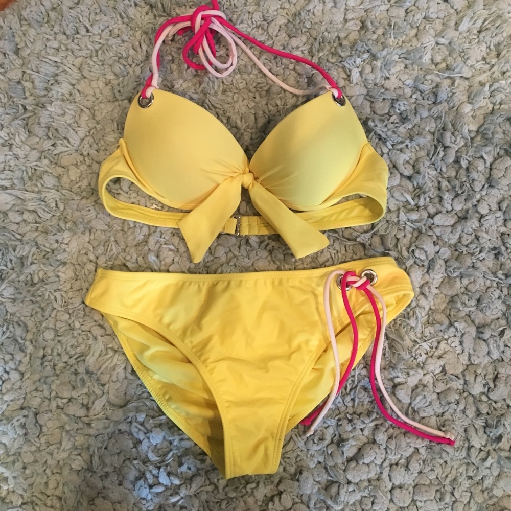 bathing suite