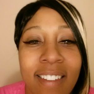 Meet your Posher, Nikki