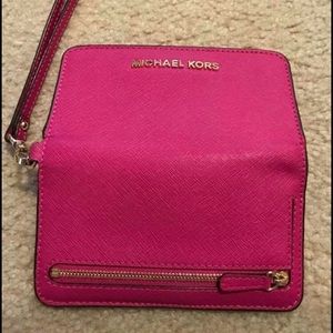 Michael Kors wallet/wristlet