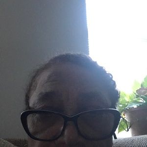 Meet your Posher, Pamela