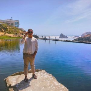 Meet your Posher, Johnny