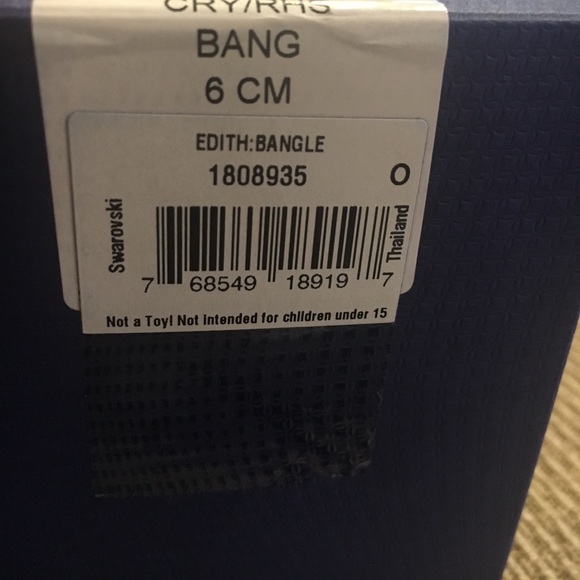 Swarovski crystal EDITH Bangle - Picture 4 of 5