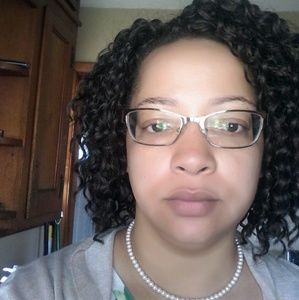 Meet your Posher, Paula