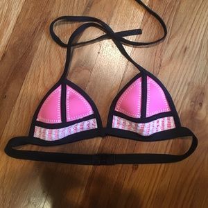 bathing suite top. never been worn.