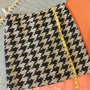 Classic Houndstooth Mini