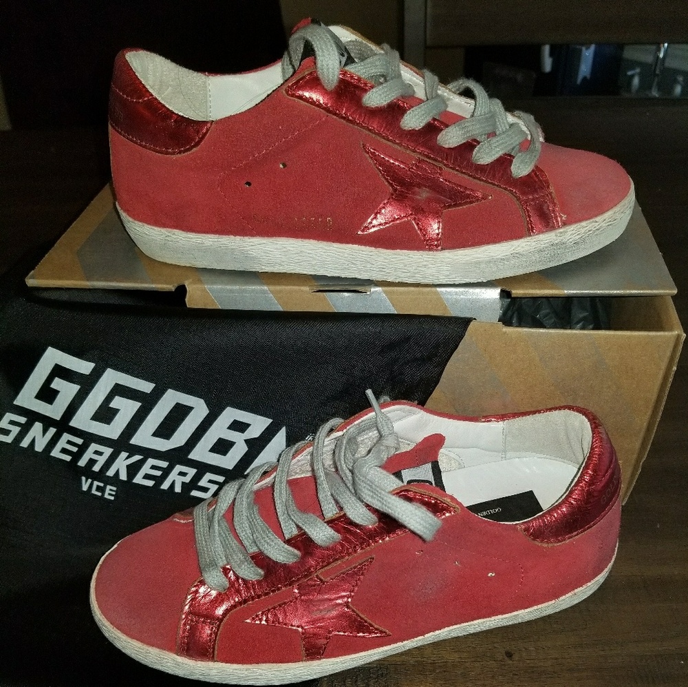 NWT New Golden Goose Superstar size 36