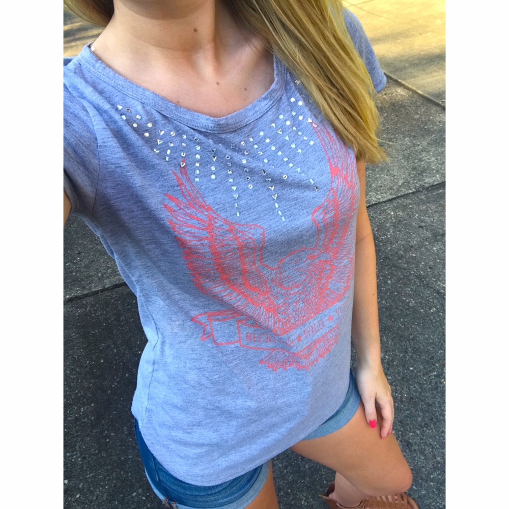 Daytrip buckle medium grey tee shirt