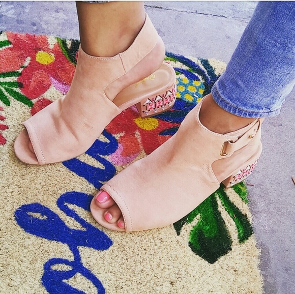 //The Sammie// Blush pink embroidered chunky heel - Picture 3 of 8