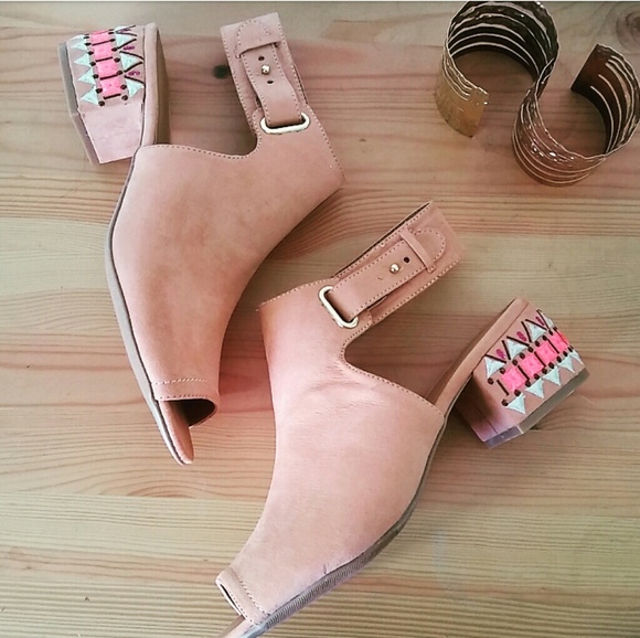 //The Sammie// Blush pink embroidered chunky heel - Picture 4 of 8