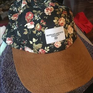 Urban Outfitters 5 panel hat