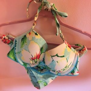 Gently worn aerie 👙 size 32B and bottoms size S