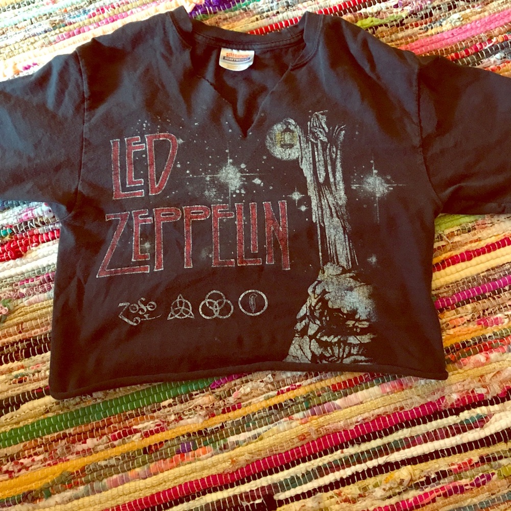 Led Zeppelin t-shirt