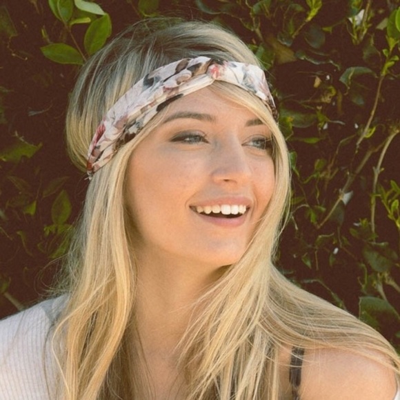 Vintage Floral Headband - Picture 3 of 5