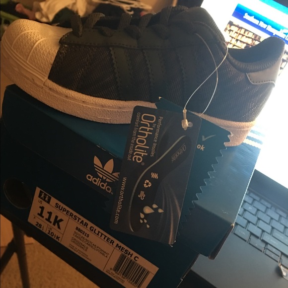 Shoes - Picture 1 of 1