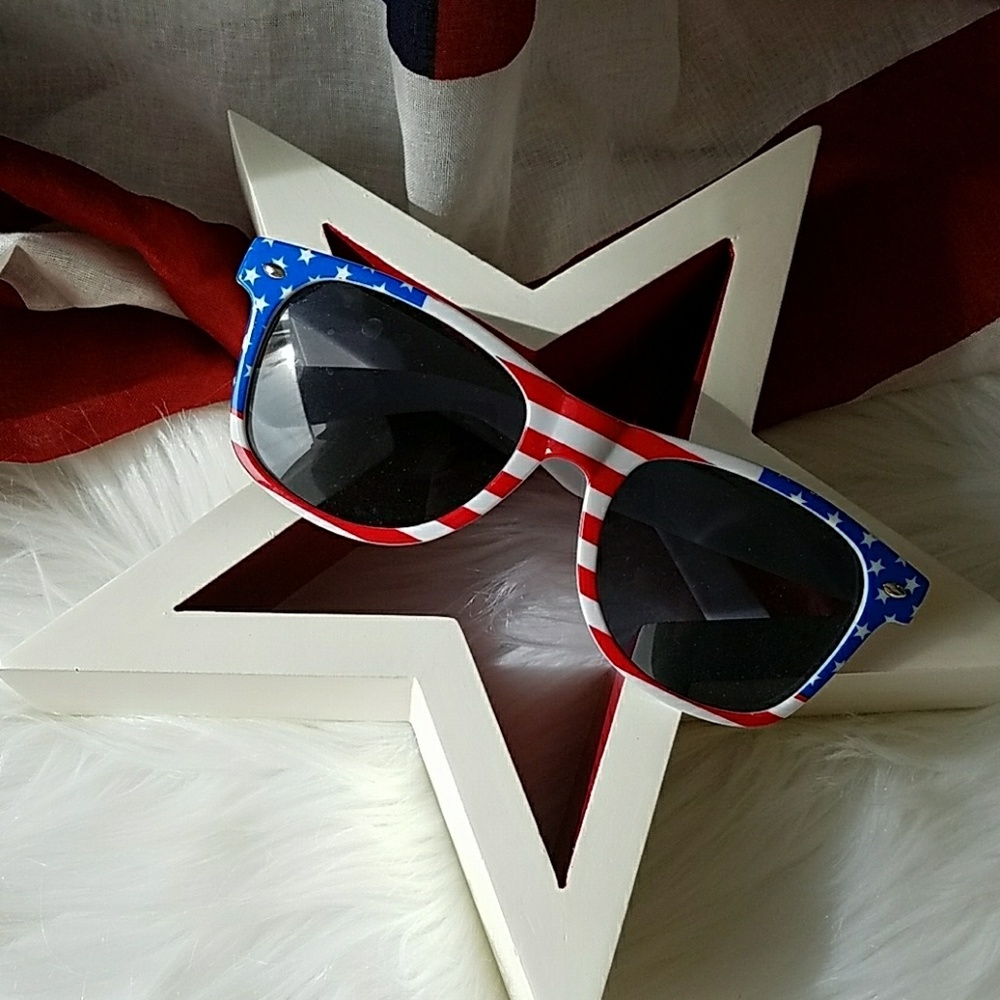 American Flag Sunglasses 🇺🇸🇺🇸🇺🇸