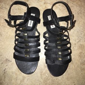 Women sandals