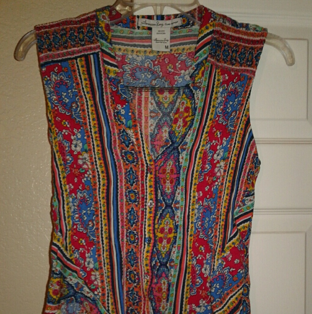 American Rag top sz medium cool summer top