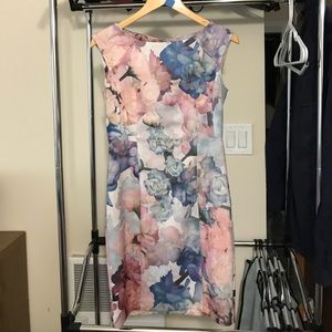 Fitted pastel flower dress