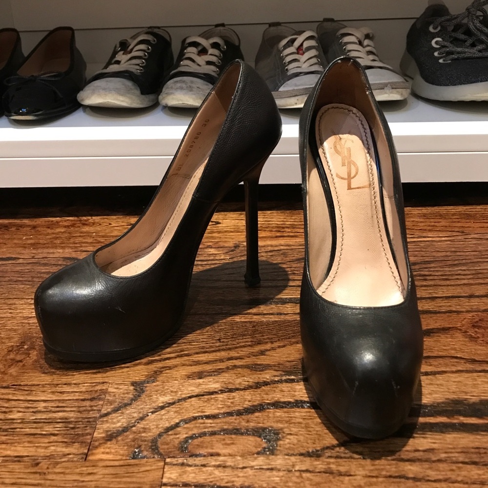 Yves Saint Laurent Tribute Two Platform Pumps