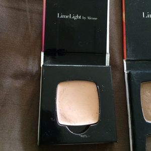 Limelight by Alcone Concealer in the shade C03
