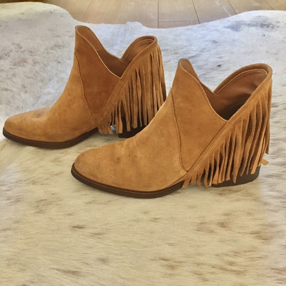 Zara Shoes - Zara suede fringe booties 39