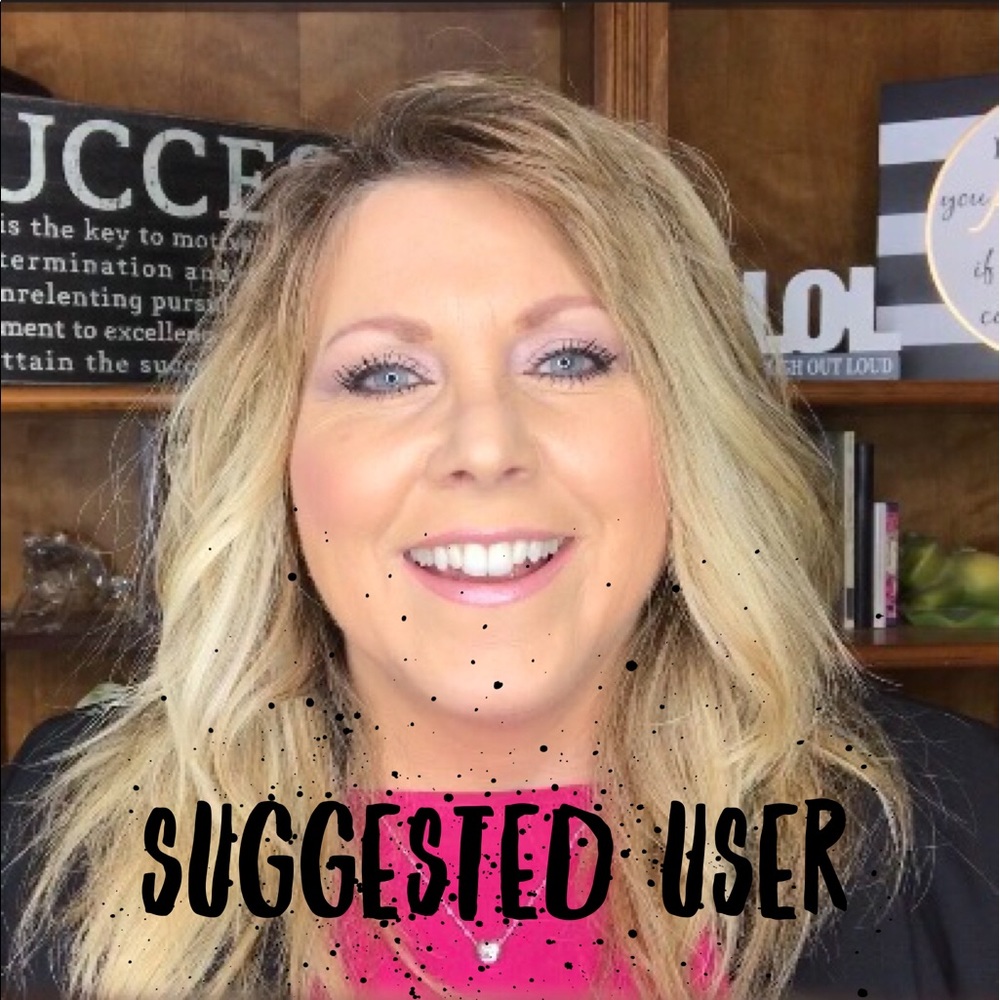 Poshmark Suggested User
