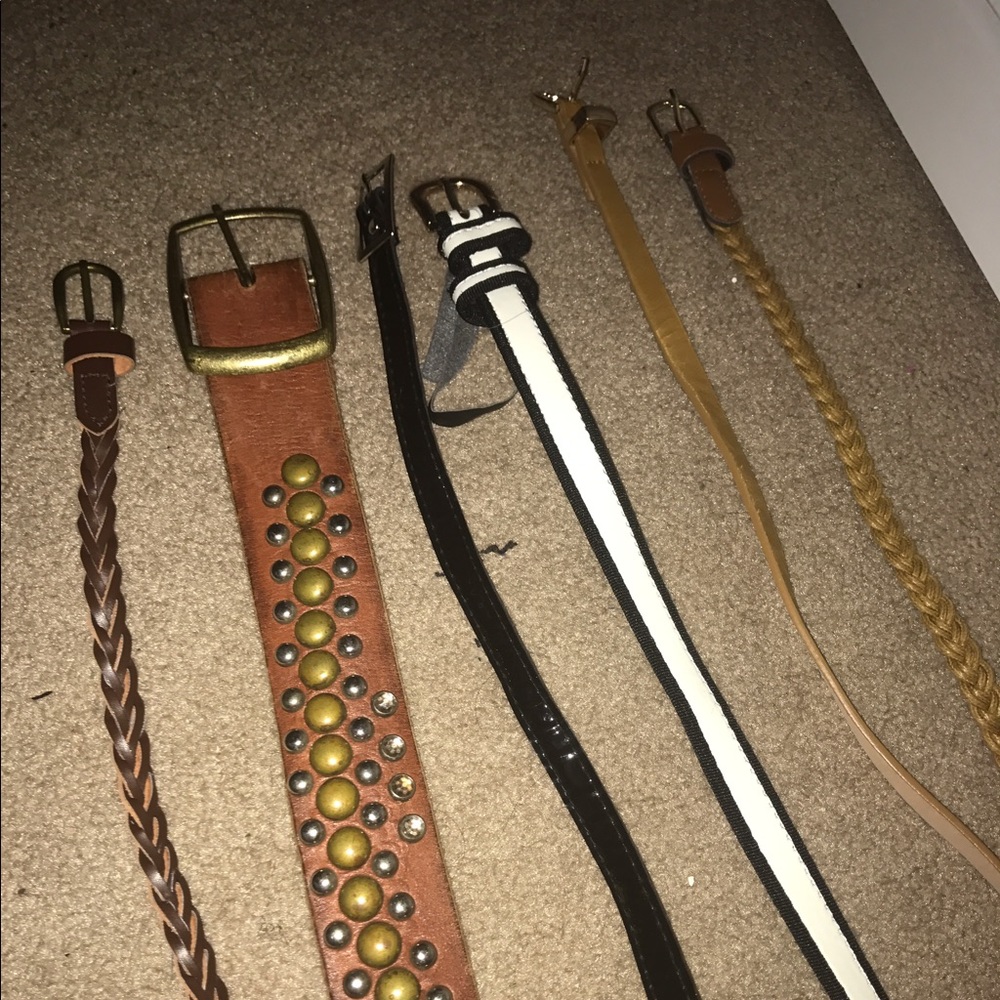 6 Women's Belts