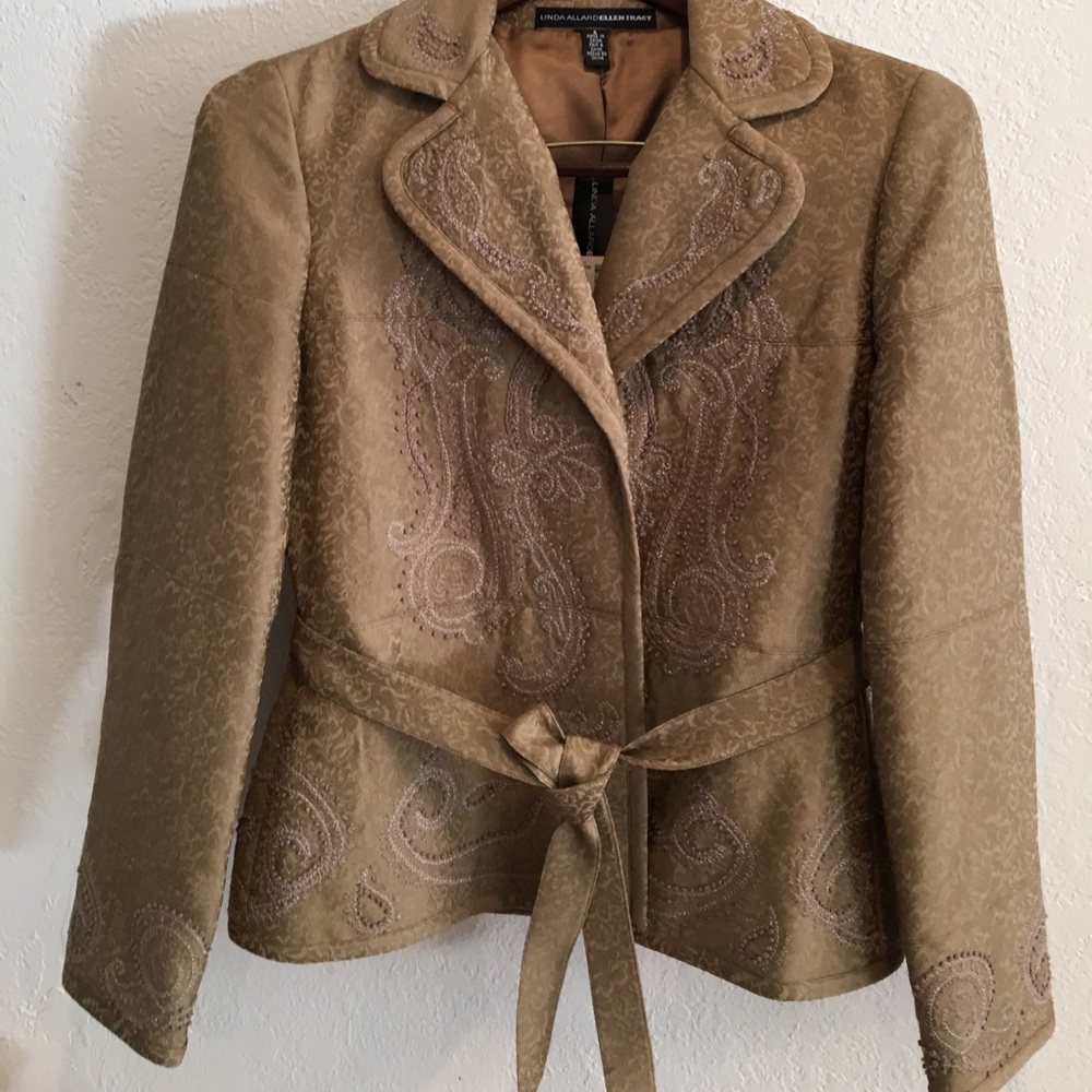Jacket - Picture 4 of 6