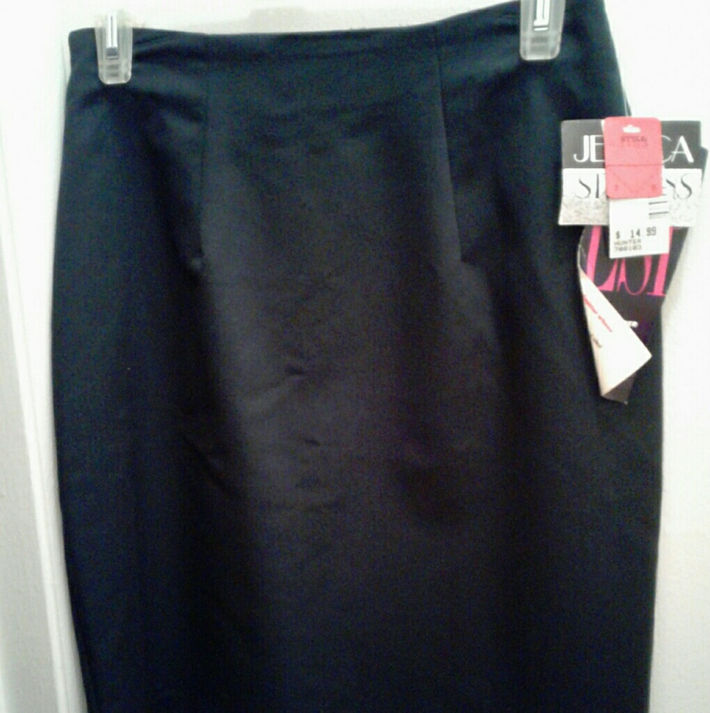 Hunter green pencil skirt