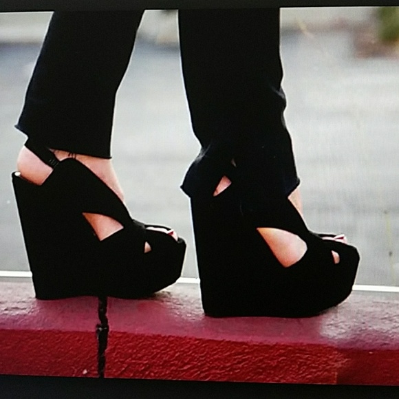 Jeffrey campbell Mariel wedge size 6 - Picture 6 of 6