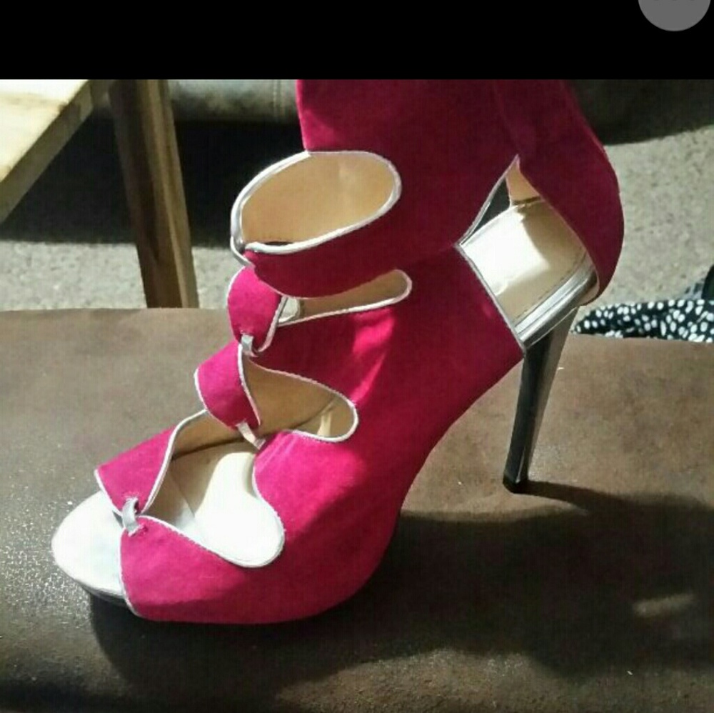 Spring Cleaning!!!! Pink and silver heels