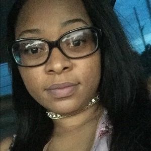 Meet your Posher, Precious