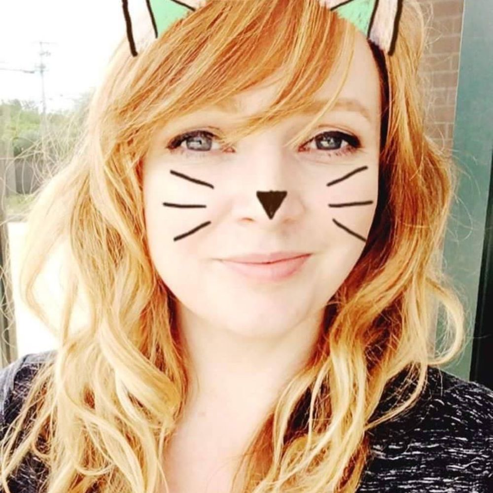 Meet your Posher, Jennifer