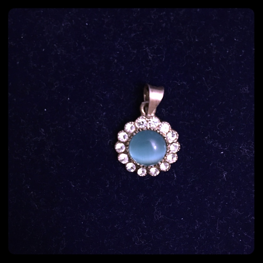 Silver (925) blue pendant with stones.