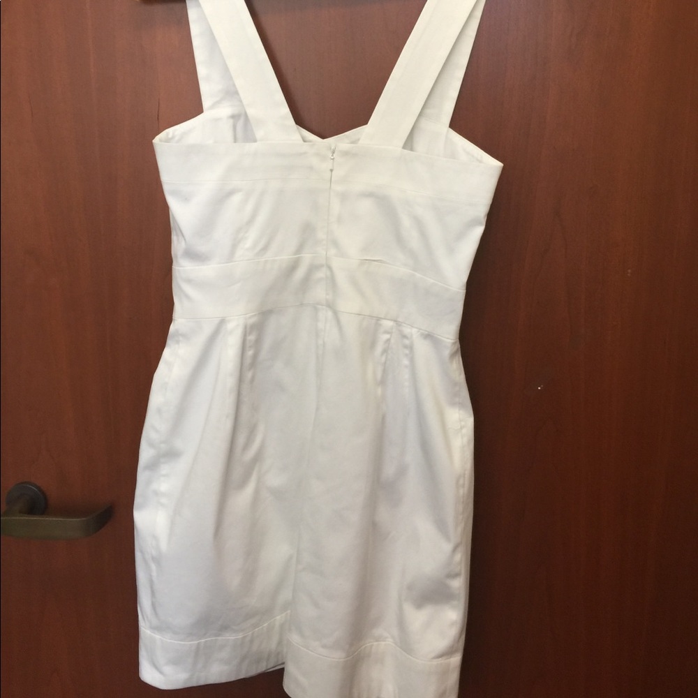 Like 🆕 French Connection ❤️ shaped 👗 - Picture 2 of 8