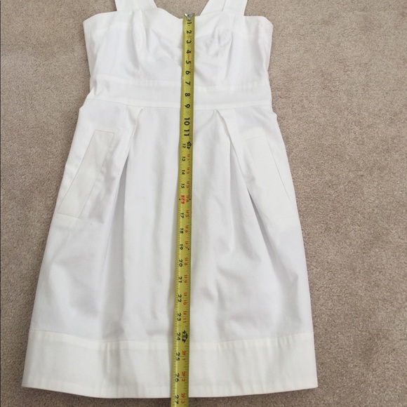 Like 🆕 French Connection ❤️ shaped 👗 - Picture 8 of 8