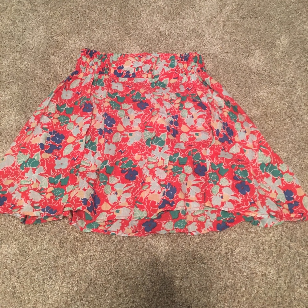 Flowered skirt