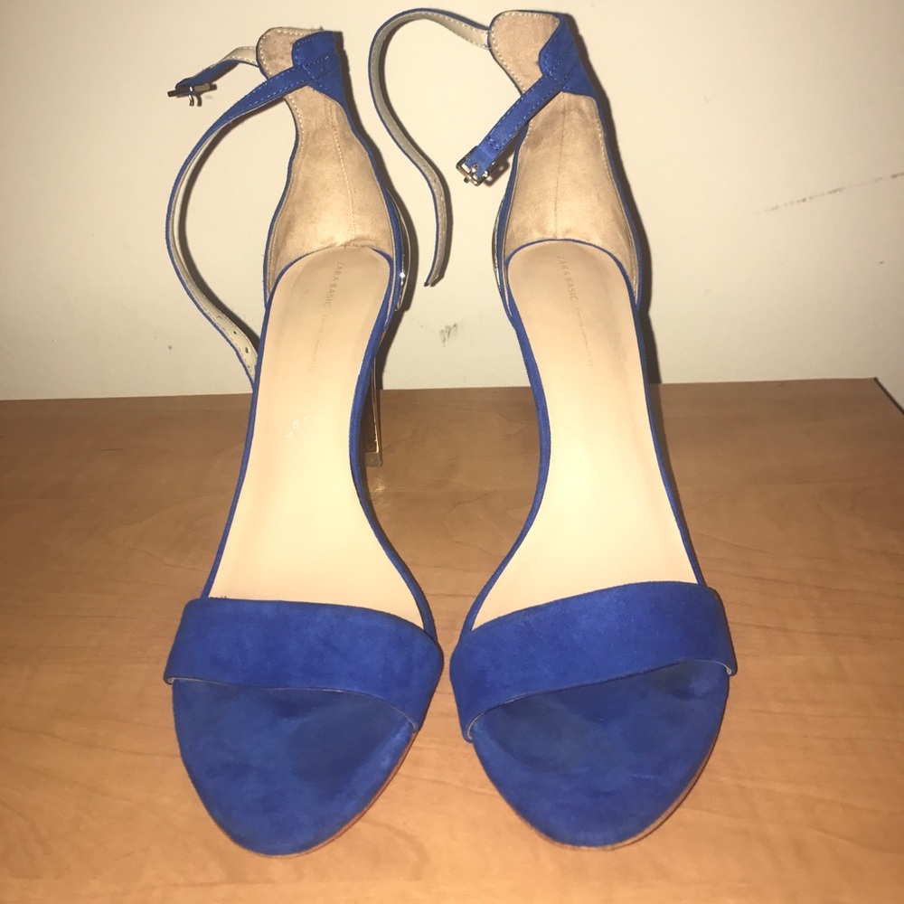 Zara Ankle Strap Sandals‼️