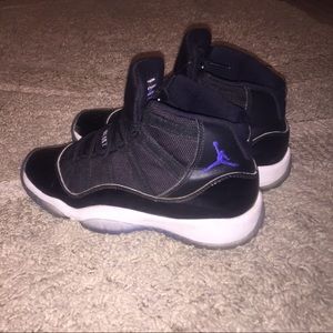 spacejam 11s 8/10 condition