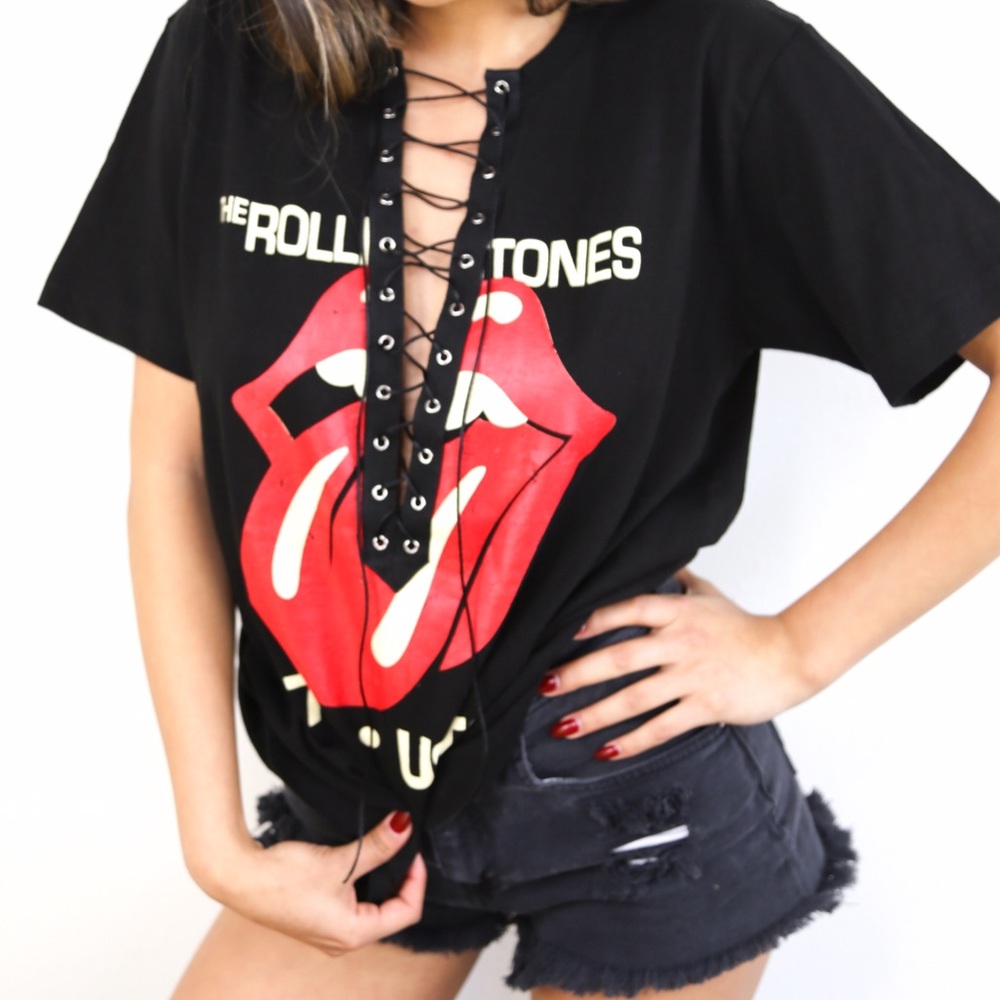 Laced up Rolling Stones tee.