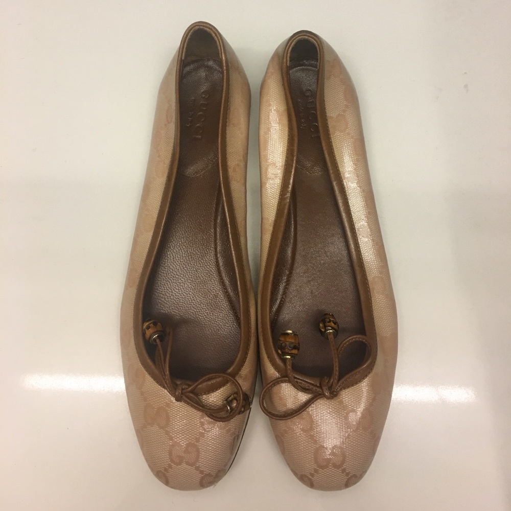 Gucci beige with brown flats size 35