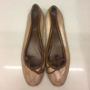 Gucci beige with brown flats size 35