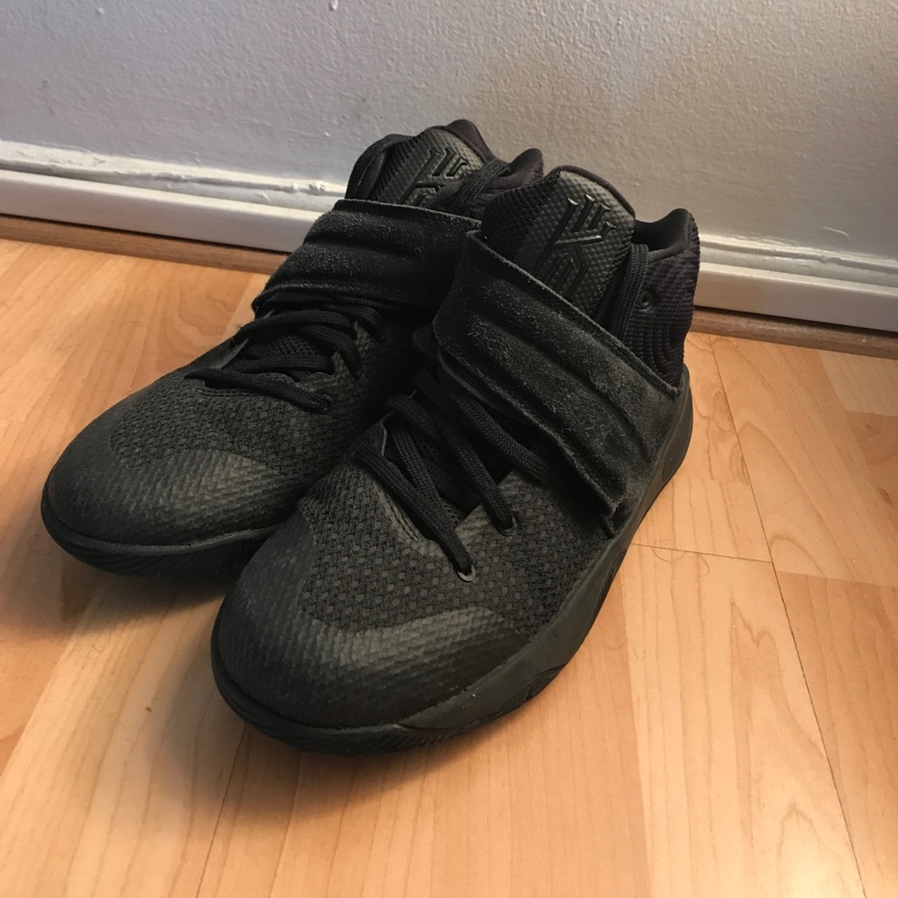 Kyrie 2's