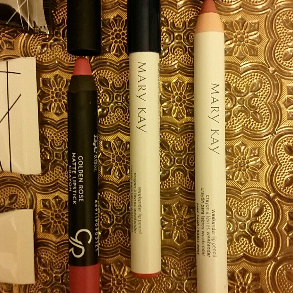 Makeup bundle - Picture 3 of 4